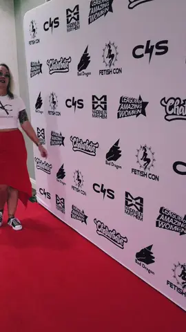 This red carpet walk was from @fetishcon two years ago with @Aqualux Photography and @Aquaphilias  I had so much fun!!