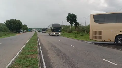 @Skandig Tours #අලුත්_සාමාජිකයෝ_එක්ක 💀🇱🇰#new_bus #viralvideo #like_follow #Hambanthota 