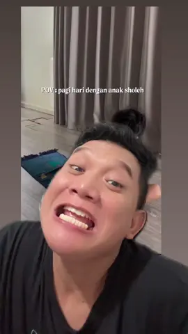 Oppa Daehoon Lagi Ajarin anaknya sholat , Para cegil #daehoon 