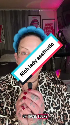 Whether you’re just looking for a cute pair of comfy shoes or possibly like myself, you want a great pair of comfy mules to wear with your pajamas so you could take the kids to the school bus. Here is a great affordable option. #mules #cheetahprint #shoes #richladyaesthetics🥂💋💸 #tiktokshopblackfridaysale  @VIVAIA US 