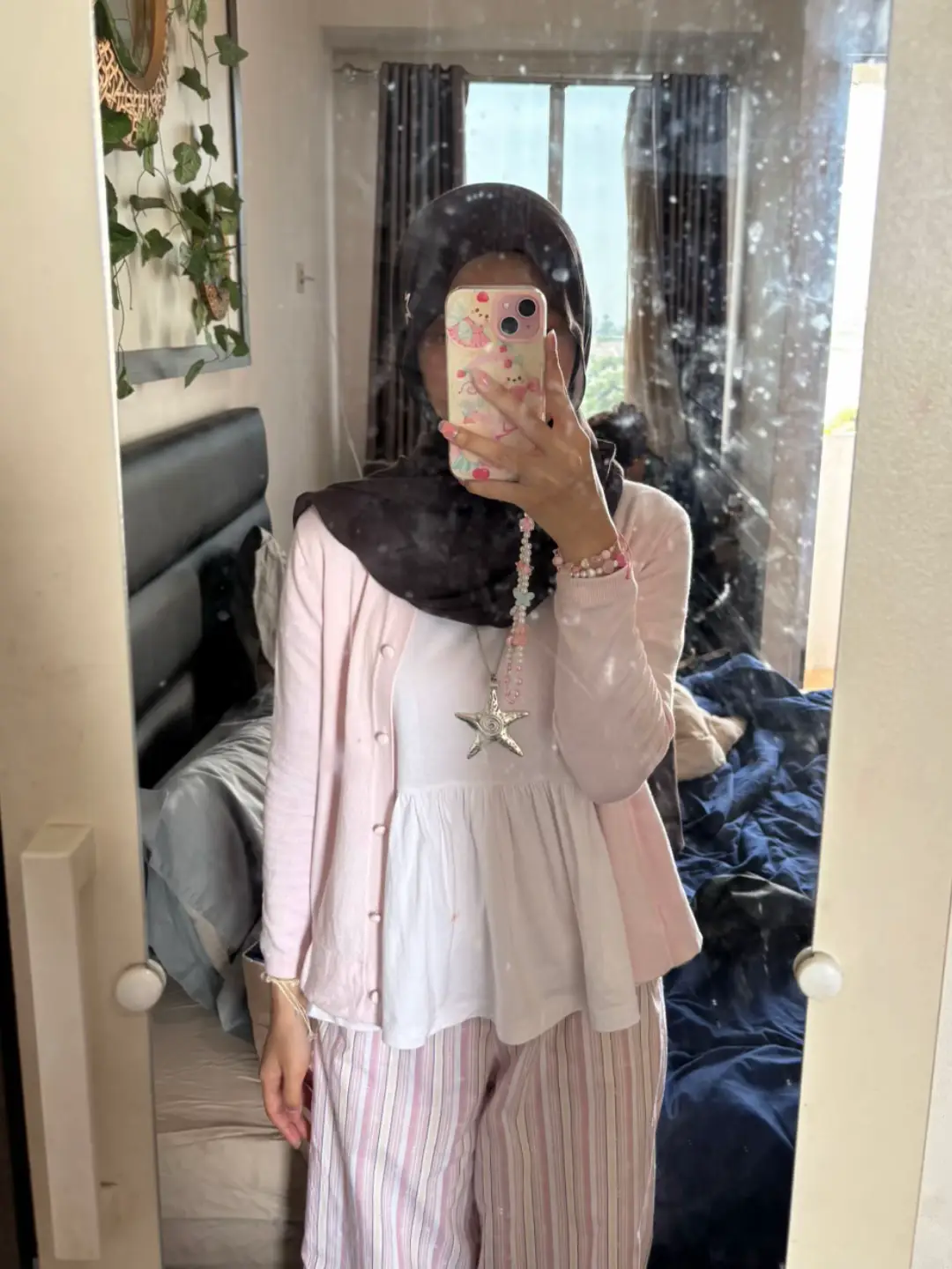 Spill outfit👚💭: Slide 1🎀 • Cardigan: link no 49 • Inner: link no 29 • Pashmina: link no 55 • Celana: link no 34 Slide 2🍒 • Blouse: link no 52 • Jeans: link no 42 • Pashmina: link no 10 Slide 3🫐 • Cardigan: link no 40 • Inner: link no 29 • Jeans: link no 30 • Pashmina: link no 10 Slide 4🌸 • Kemeja: uniqlo • Jeans: link no 42 • Pashmina: link no 10 Slide 5🌷 • Vest: link no 9 • Kemeja inner: link no 32 • Jeans: link no 42 • Pashmina: link no 10 Slide 6💙 • Cardigan: link no 40 • Jeans: link no 30 • Pashmina: link no 10 Slide 7🍪 • Cardigan: link no 27 • Inner: link no 29 • Celana: link no 54 • Pashmina: link no 44 Slide 8🍦 • Cardigan: link no 51 • Celana: link no 54 • Pashmina: link no 2 Slide 9 🤎 • Kemeja: link no 32 • Celana: link no 11 (petite) / 12 • Pashmina: link no 2 Slide 10💗 • Cardigan: link no 27 • Inner: link no 24 • Celana: link no 54 • Pashmina: link no 44 Slide 11💭 • Cardigan: link no 40 • Jeans: link no 30 • Pashmina: link no 10 Slide 12🧸 • Cardigan: link no 53 • Celana: link no 3 • Pashmina: link no 56 #fypage #outfit #outfitideas #outfitinspo #OOTD #fashiontiktok #outfitcheck #fitcheck #rekomendasioutfit 