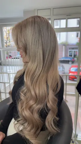 Wie schön sie wieder geworden sind 🥹 danke @hello.flawless.studio 🥰 liebs einfach #newhair #friseur #mainz | anzeige 