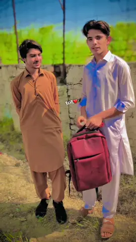 Foryou#foryoupage #revewes #viralvideo #unfreezemyacount @sumii503 @سئیاب خٹک @🔥CRECK PATTAN👑313 