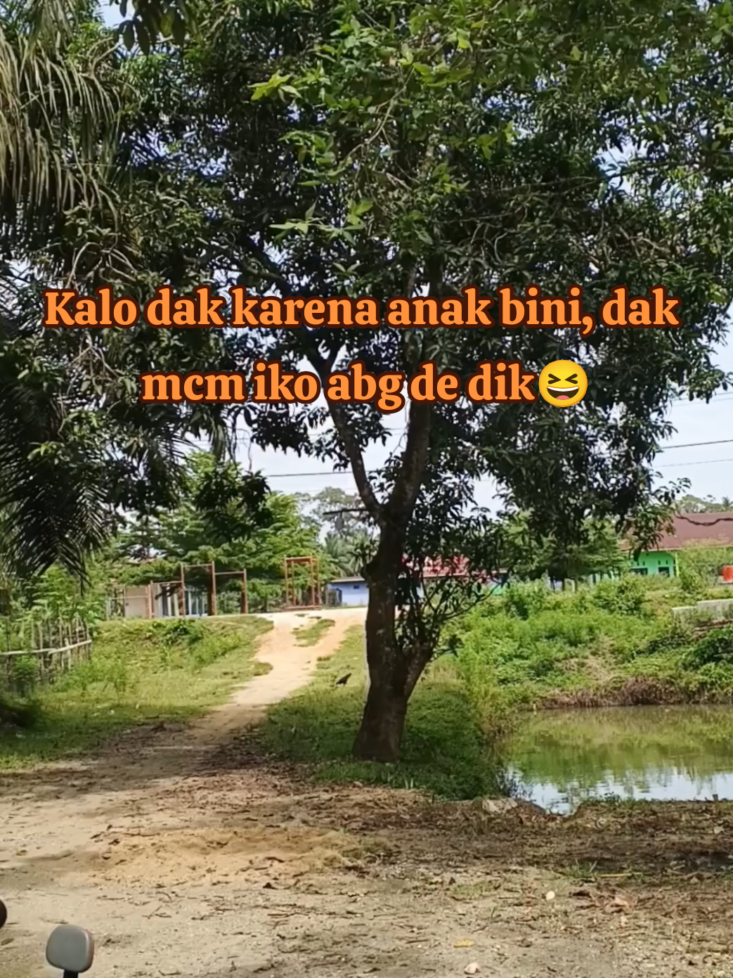tengok lah abg ko dik 😆@pasirbalap.id 