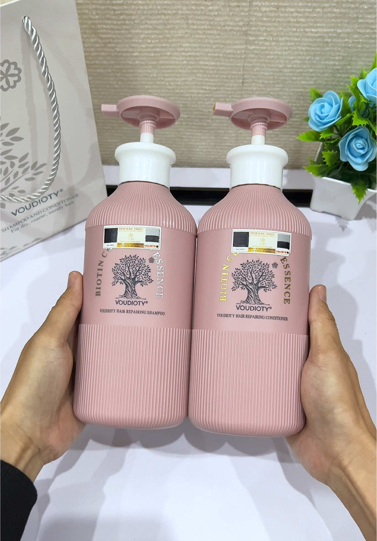 Kiềm dầu cực đỉnh nha 🥰🥰🥰#daucap #daugoibiotincollagen #daugoi #xuhuong #tranghatay96  @Trang Hà Tây 96  @Trang Hà Tây 96  @Trang Hà Tây 96 