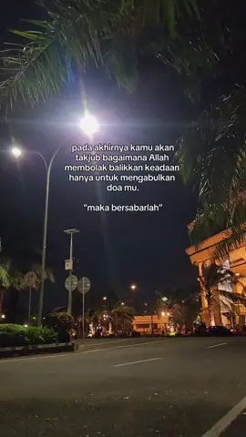 tetep lah berdoa dan berusaha. ingat kuncinya 