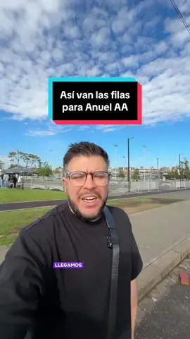 Así van las filas de Anuel AA en el Movistar Arena con un cambio en la logística para los que llegan temprano ¿qué les parece? #anuel #anuelaa #anuel_2blea #movistararena 