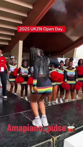 Just here to confuse your algorithm 🌀😅  #Amapiano  #SouthAfricanDance  #DanceChallenge  #TikTokDance  #ViralMoves  #dancewithme  #AfroDance  #AfricanGroove