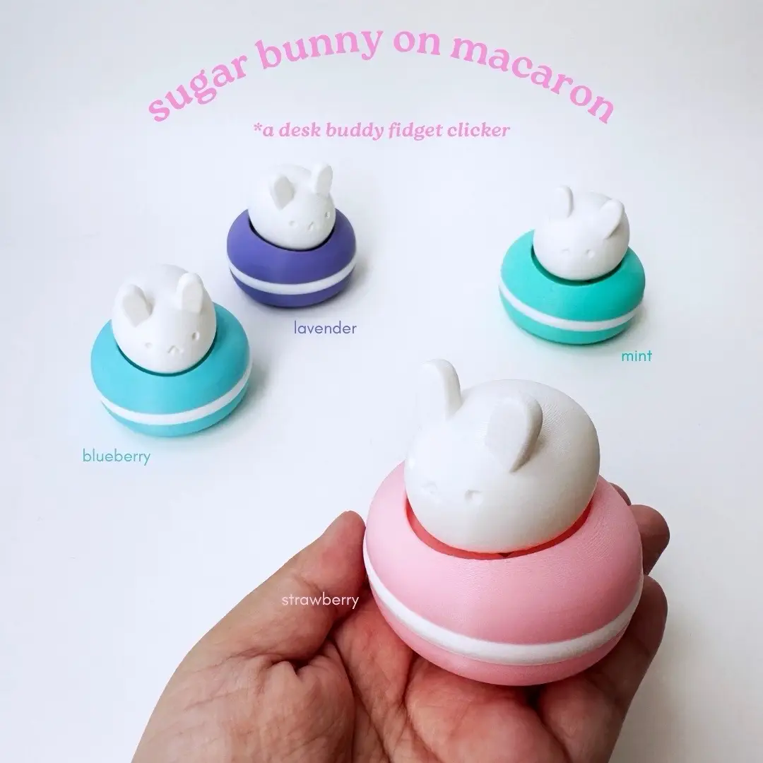 here is our newest fidget clicker: sugar bunny on a macaron! adopt one in our shop 🐰 
