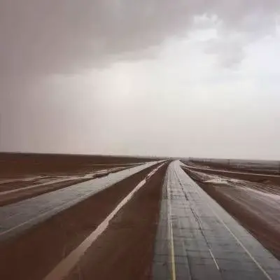 لا يالرفيق الوافي المزيون  خلك على عيني تدرايها لاتسلك الفرقى علي بالهون النفس تعشق نفس ساقيها  ترضى على كلمه المجنون عقبك تراني مبتلش فيها