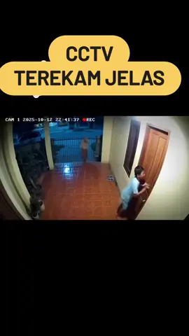 pulang malam.. dpat kejutan... hati2 yg suka pulang malam.. #hantu #viral #nenekviral #komedi #fyp 