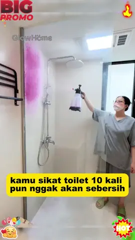 Masih capek-capek sikat toilet? Orang pintar cukup semprot busa, semua beres!