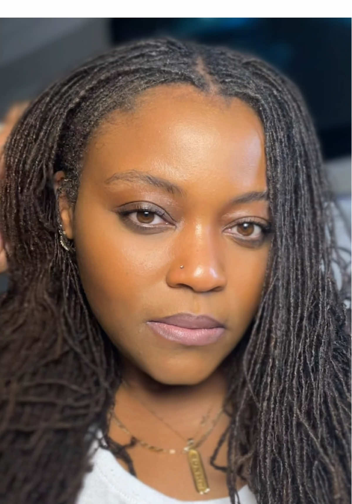 I tried out the @maccosmetics matte nude lipsticks! I love a matte lip in the fall and winter months. Here’s what I tried  #velvetteddy  #creaminmycoffee  #modesty  I also used one of my favorite lip liners from @NYX Professional Makeup in the shade dark brown!  #lipstick #mattelipstick #nudelipcombo #fypage 