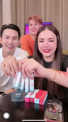 #บูมใช้ทู๊กวัน #เทรนด์วันนี้ #เจนนี่ได้หมดถ้าสดชื่น #เทศกาลเจนนี่ #อั้มอธิชาติ 