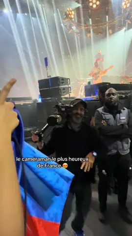ton stade de France c’est quand toi ? @JOÉ DWET FILÉ #pourtoi #fyp #concert #joedwetfile 