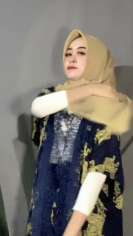 Hijab anti letoy dari @YNR Colllectionn 💛 #haynispa 