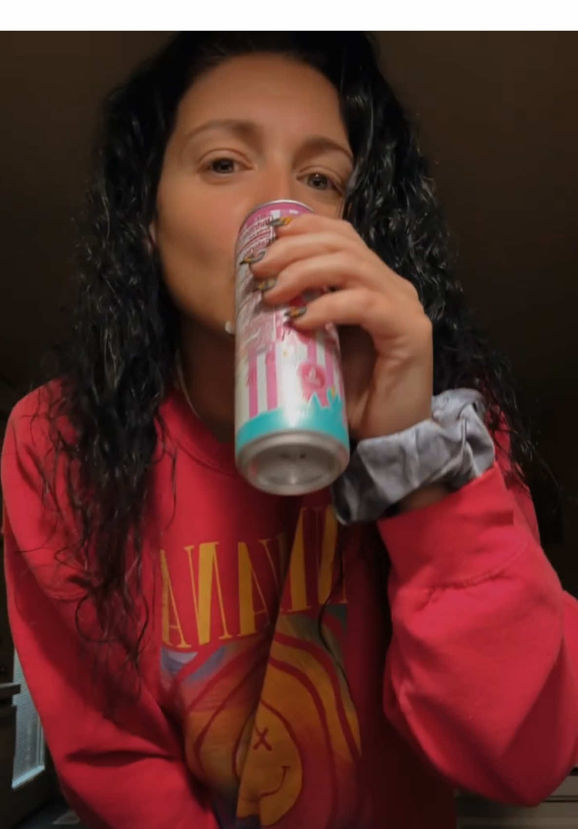 That first sip tho…🤤😍 #alani #cottoncandy #bringitback @Alani Nutrition 