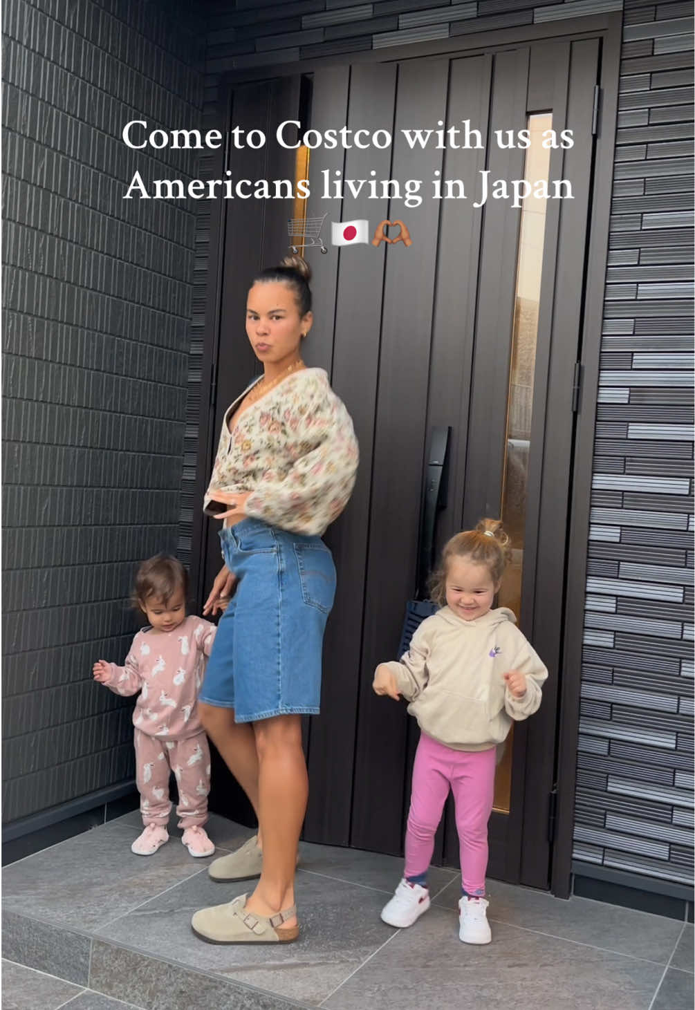 Crazy Friday night at Costco🤪🇯🇵 #lifeinjapan #americanlivinginjapan #costcojapan 