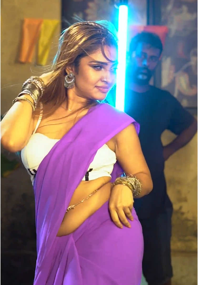 එයා එහෙම කියද්දි..🥹❤️  #1millionviews #foryou #geethanjali #trendingvideo2025 #foryoupage❤️❤️ #trending @Madeera Photographz 