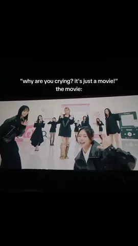 the way all members sent messages to each other 💔 || no one will understand how much I love these 9 so much ☹️ || Love you my nine, happy anniversary 🫶 #twice #twicemovie #twice10thanniversary #najeongmosajimidachaetzu #kpopfyp 