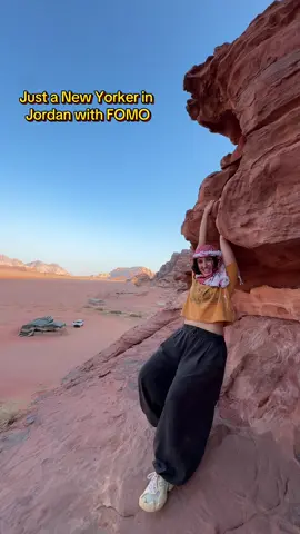 This is the best I can do from here guys 😔 #wadirum #jordan #mauiwowie 