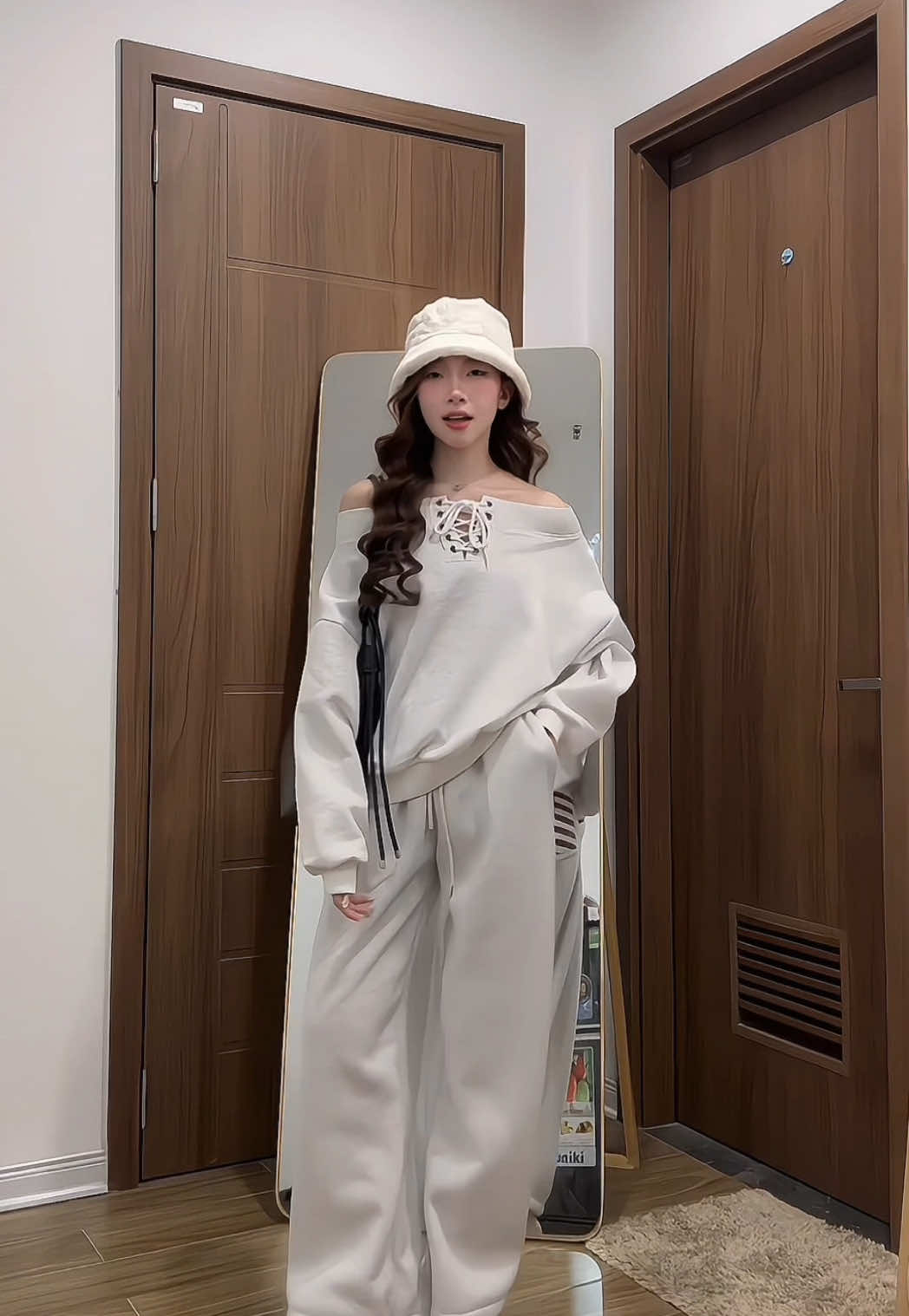 Tại trông cảm giác lạnh lạnh 🥶 #outfitideas #myoutfit #OOTD #40kgoutfit @Xu Min Min 