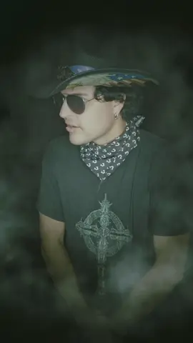 #blackhawk #goodbyesaysitall #yallternative 