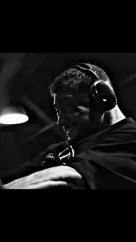 Mental çöküş @proteinocean “ALAF10” .  . . .  #sporsalonu  #vucutgelistirme #vucutgelistirmeturkiye #gokalaf #gokalafedit   