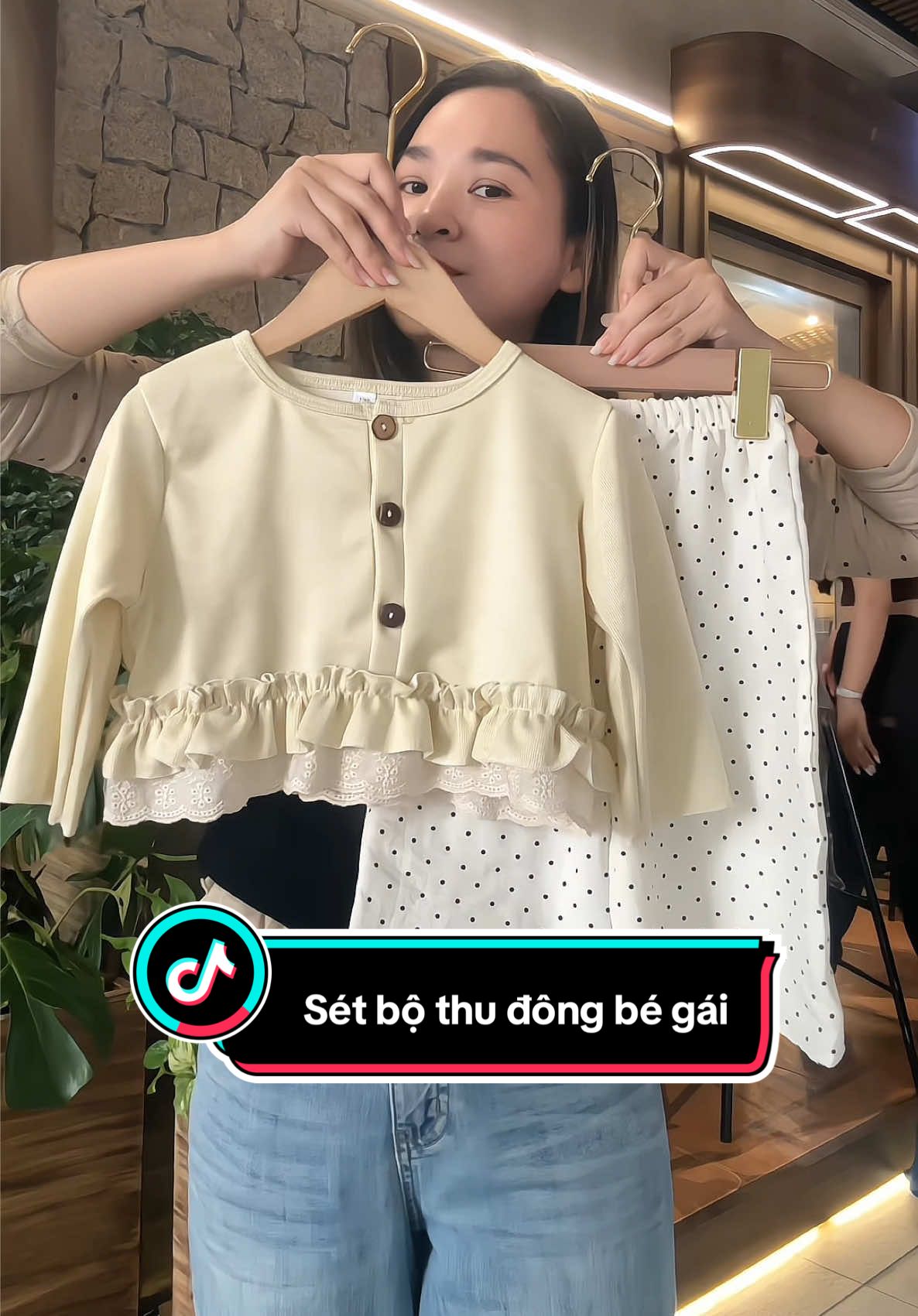 Sét bộ thu đông len lông thỏ cho bé gái 7-18kg. #megaoreview123 #setbobegai #bothudongbegai #setbobegai #bobegai 