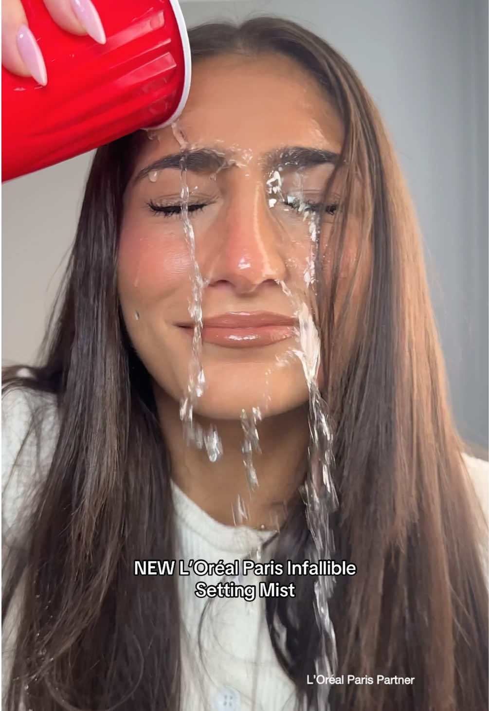 The viral @loréal paris usa Infallible Setting Mist is back and bigger than ever! 😍 I’m so obsessed with this long-lasting setting mist ✨ #lorealparispartner #infalliblesettingmist 