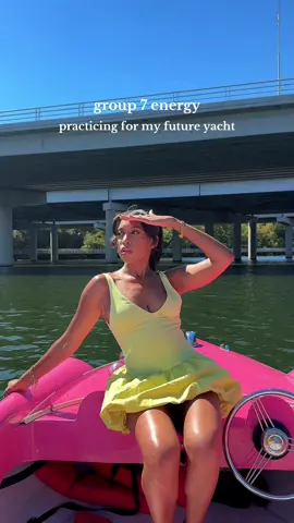 Where are my fellow future yacht owners ✨🛥️ #yachtlife #manifesting 