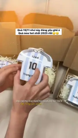 Quà dưới 1xx ư?? Không saoo đã có shop lo #viral #quatangnguoiyeu #bongda #19th11 #ngaydanong 