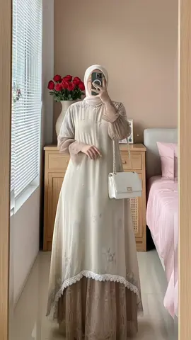 🌟 Kaniya Dress by ZIYA 🌟 Tampil anggun dan elegan di setiap acara 💕 Gamis ceruty babydoll ini punya kombinasi brokat mewah + furing katun yang adem banget!🌸 #dress #dressmurah #dresscantik #ootdhijab #fyp 