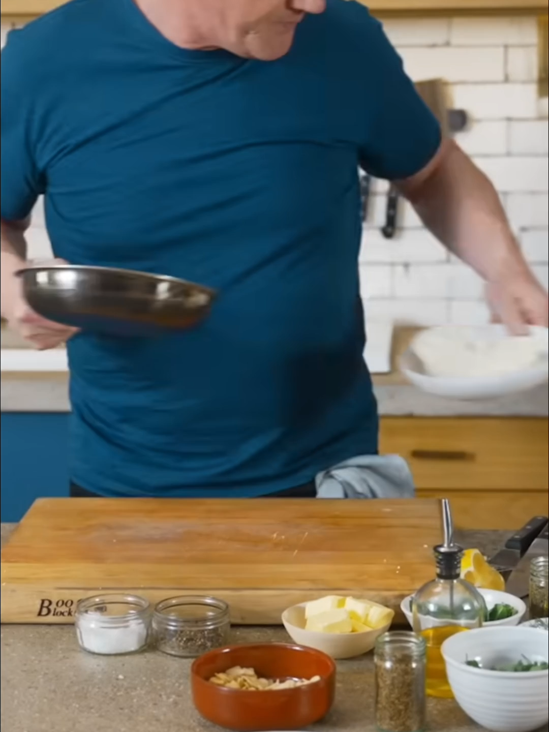 Gordon Ramsay's Salsa Verde_ Secret Flavor Revealed! #Chef #GordonRamsay #ChefGordonRamsay #GordonRamsayRecipes #RamsayStyle #TikTokCooks #HomeChef #CookingTips #FoodTok