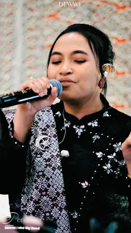 The song that started it all — ‘Pertama’ 🎶 Performed by Dewwi Entertainment Mini Orchestra, capturing the spark of love that begins with a single glance 💫 Because the first feeling is always unforgettable.” 💍 Let your wedding day be filled with music that speaks your heart. #BookNow with @dewwientertainment DewwiEntertainment  #dewwientertainment #LiveBandWedding #WeddingVibes #Pertama           
