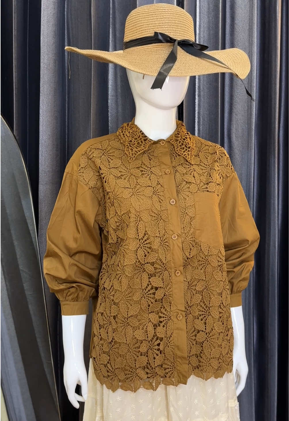 Ready langsung kirim kaka🥰#kemejawanita #atasanwanita #blousewanita 