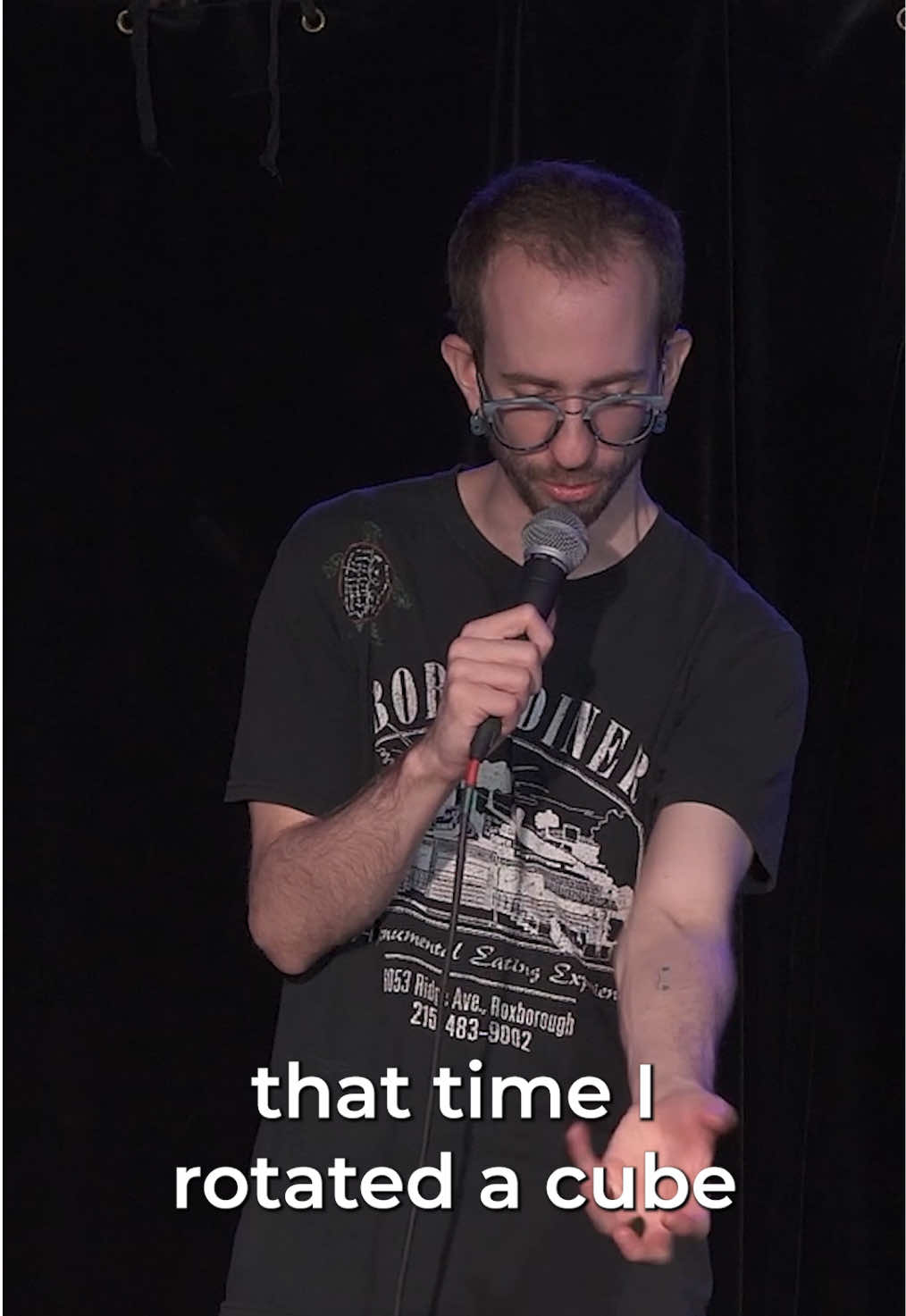 Eve ten apples deep // One-Liners with Tourette’s #jokes #standup #tourettes 