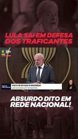 Lula ultrapassa todos os limites. Em vez de defender as famílias destruídas pelas drogas, ele prefere defender os traficantes. Durante sua fala na Indonésia, ao comentar ações do governo Donald Trump contra o tráfico na Venezuela, ele afirmou que “traficantes são vítimas dos usuários também”. Enquanto o Brasil enfrenta a criminalidade todos os dias, ele tenta inverter os papéis e tratar criminosos como coitados. Assista ao vídeo e tire suas próprias conclusões 👆  Fonte: https://www.metropoles.com/mundo/traficantes-sao-vitimas-dos-usuarios-tambem-diz-lula-video #Lula #Tráfico #DesgovernoLula #Indonésia 