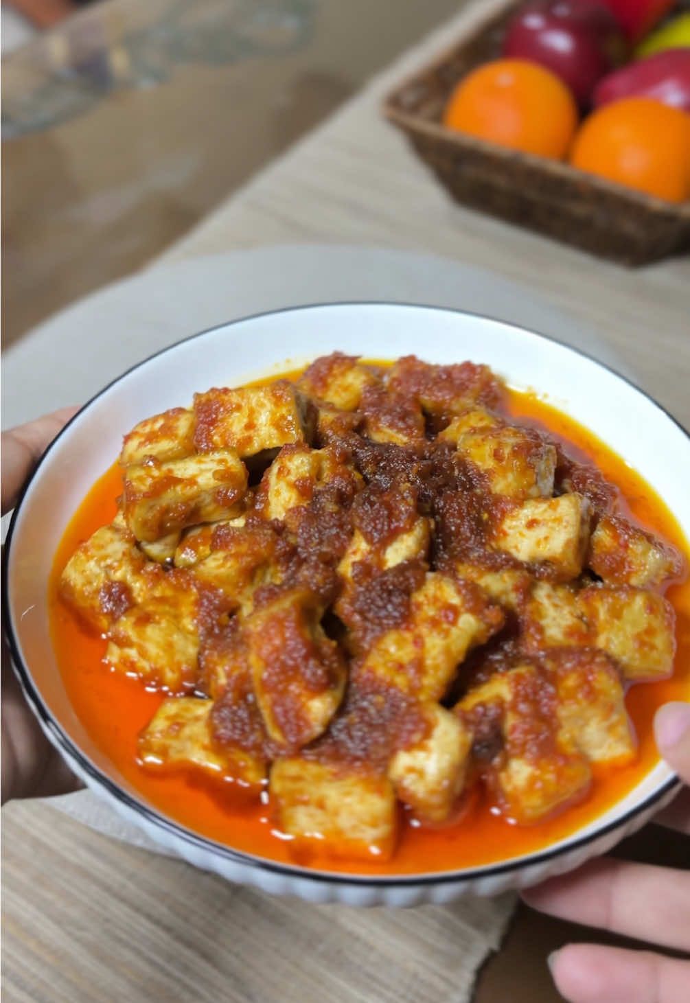 Tahu sambalado bikin boros nasi banget😋 #menusimple #menurumahan #CookingHacks 