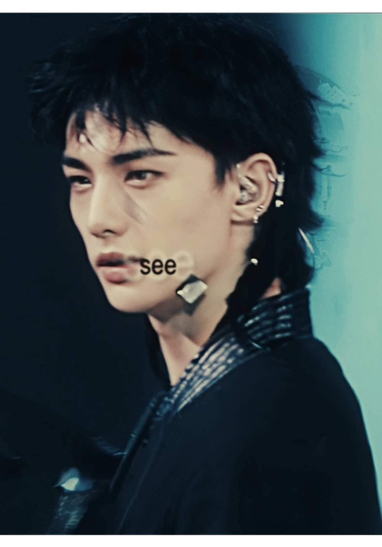 Are you in the game? (NOT A SHIP EDIT) || cc: cold & dark (in bio) scp: yunxiprojects #straykids #skzedit #skz #hyunjin #felix 
