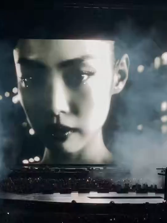 Solo của jennie bản full #DEADLINE_IN_BANGKOK #viralvideo #concert #blackpinkworldtour2025 #jennie