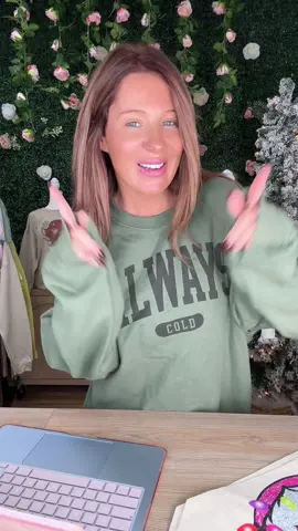 COME HANG NOW! Big FRIYAY live!!! #giveaways #freeshipping #freebies #livestream #tiktoklive 