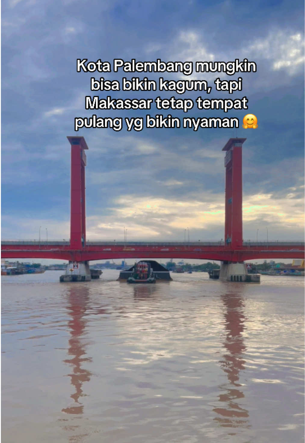 Pempek Palembang mmng enak tapi lebih menggoda coto Makassar 😂 #ksa48