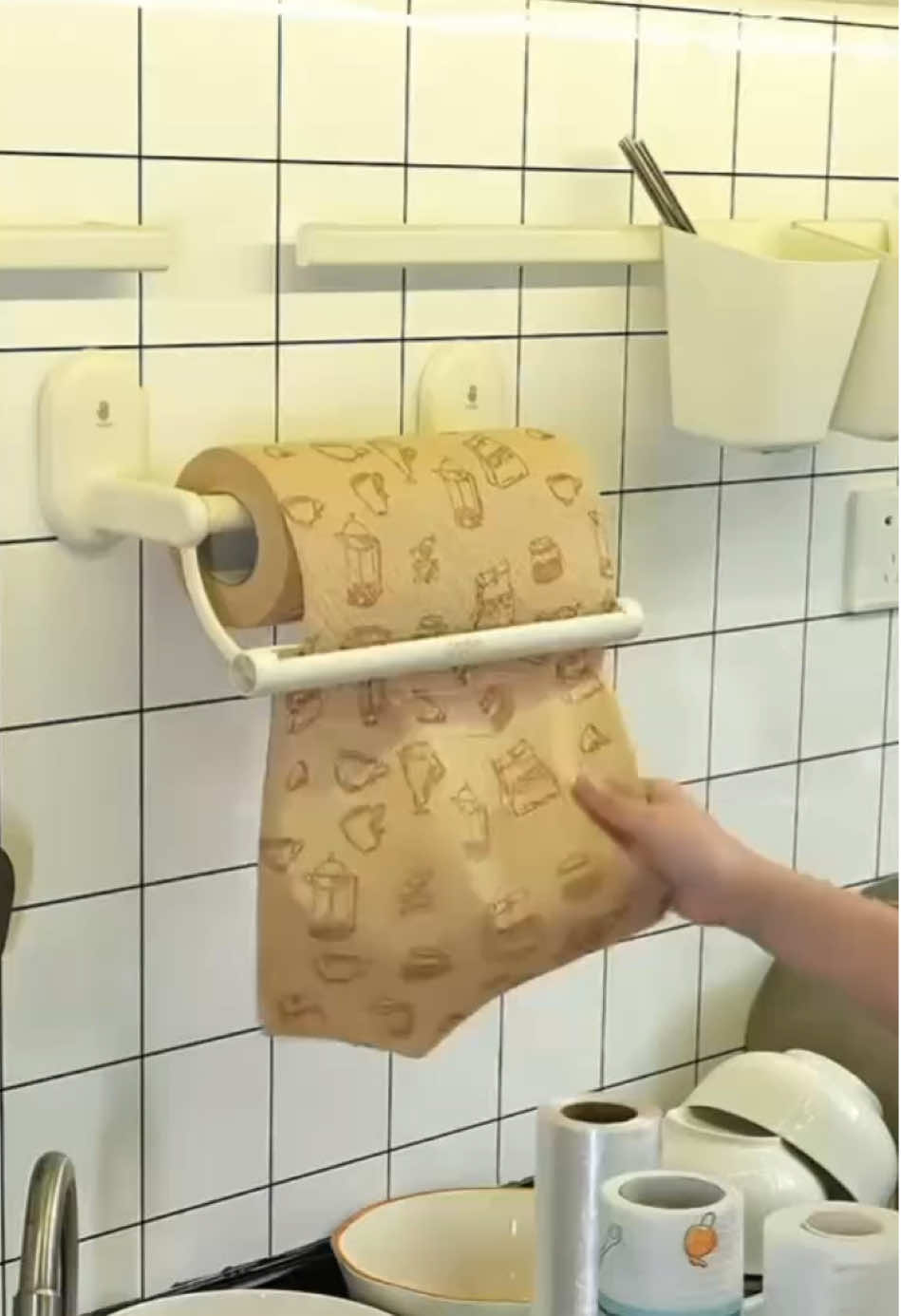 Easy to use kitchen paper😏#gadgets #coolgadgets #coolstuff #amazonfinds #fyp 