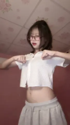 TikTok จะเปิดการมองเห็นกี่โมงคะ งอนๆๆ😞😾#สาวแว่น #viral #dance #fypシ 