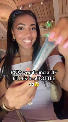 can you read my lips?!👀✨ #lipfillerinabottle #lipplumper #BeautyTok #makeupreview #sephorafinds  