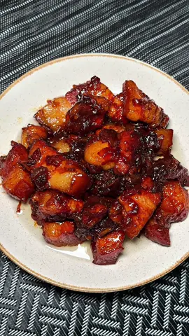 ဝါးလိုက်ရင် အိအိလေးနဲ့ စားလို့ ထမင်းမြိန်စေတဲ့ဝက်သားနီချက် အလွယ်တကူချက်နည်း… #nway #specialmenu pork belly