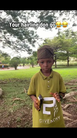 Linear curve😂😂😂#stupidbarber #viral #fyp #relatable #nigeriantiktok 