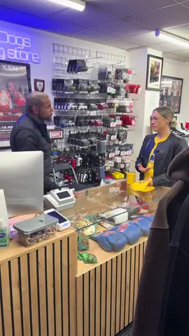 @Ciara G from lacing up for fitness to lacing up for her first fight 🥊🔥 This incredible lady has lost 7½ stone in under a year through boxing transforming her body, mind, and spirit. Now she’s stepping into the ring not just for herself, but to raise money for two charities that have supported her and her son 💙 True inspiration right here proof that boxing changes lives inside and outside the ring 👊 #fyp #foryoupage #goviral #boxing🥊 #foru #charity 