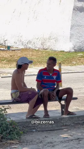 Ele não tava triste n?